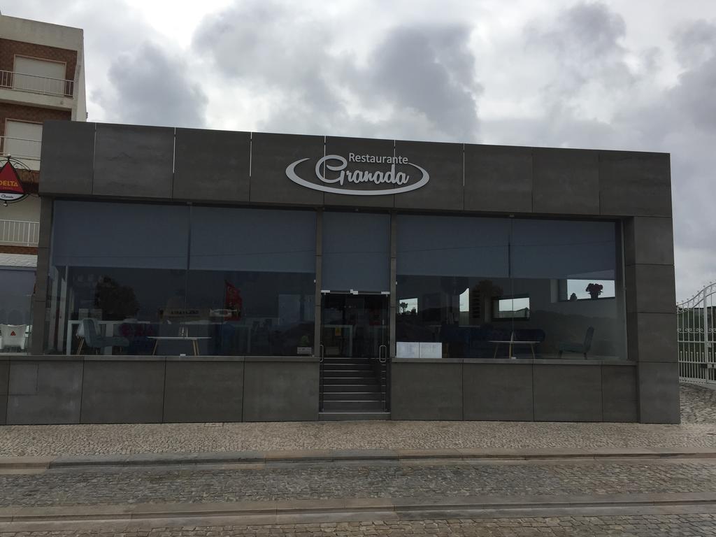 Granada Holidays Guest House Sao Martinho do Porto Luaran gambar